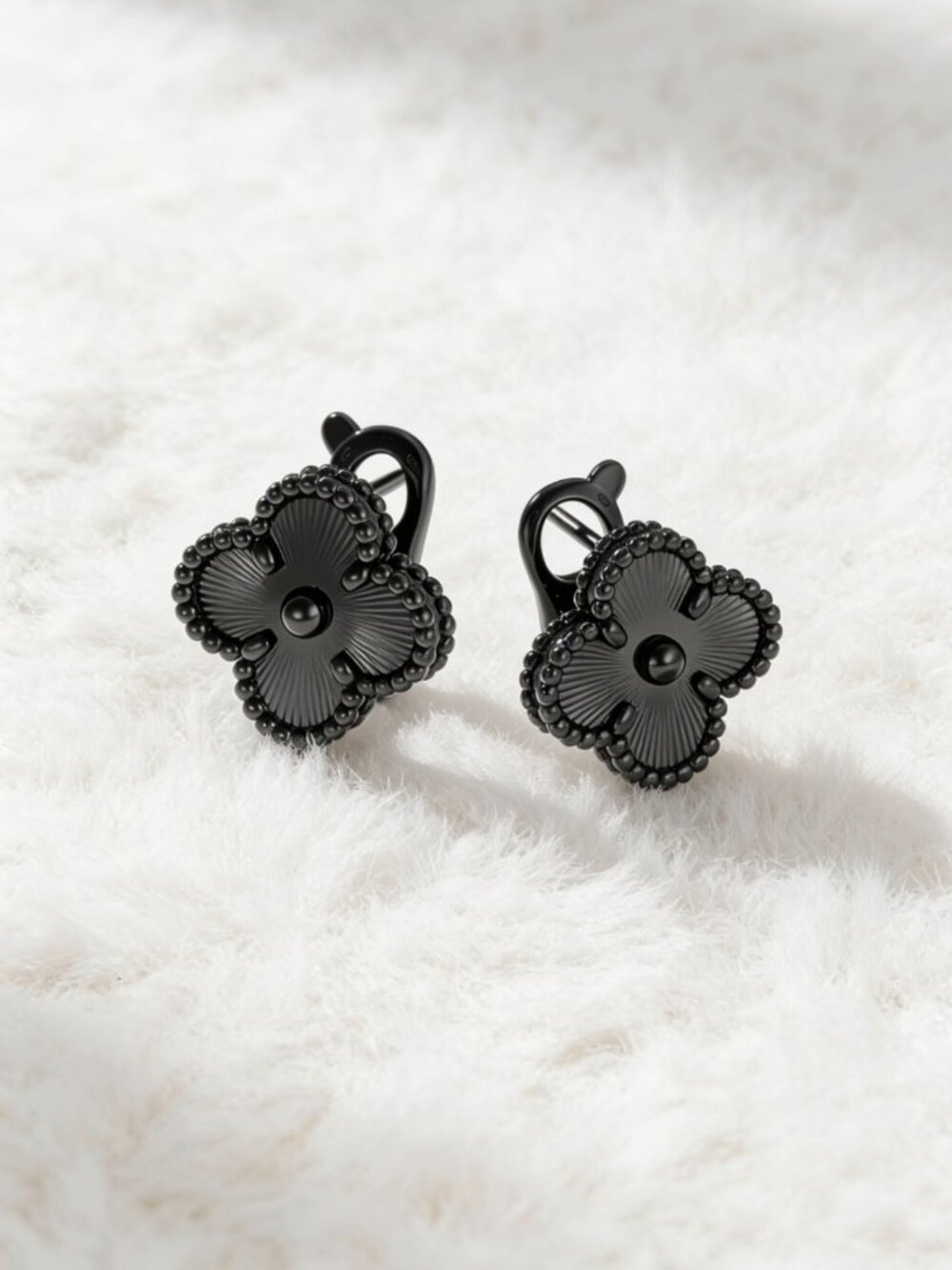 Van Cleef & Arpels Style Black Clover Clip-On Earrings New in Box